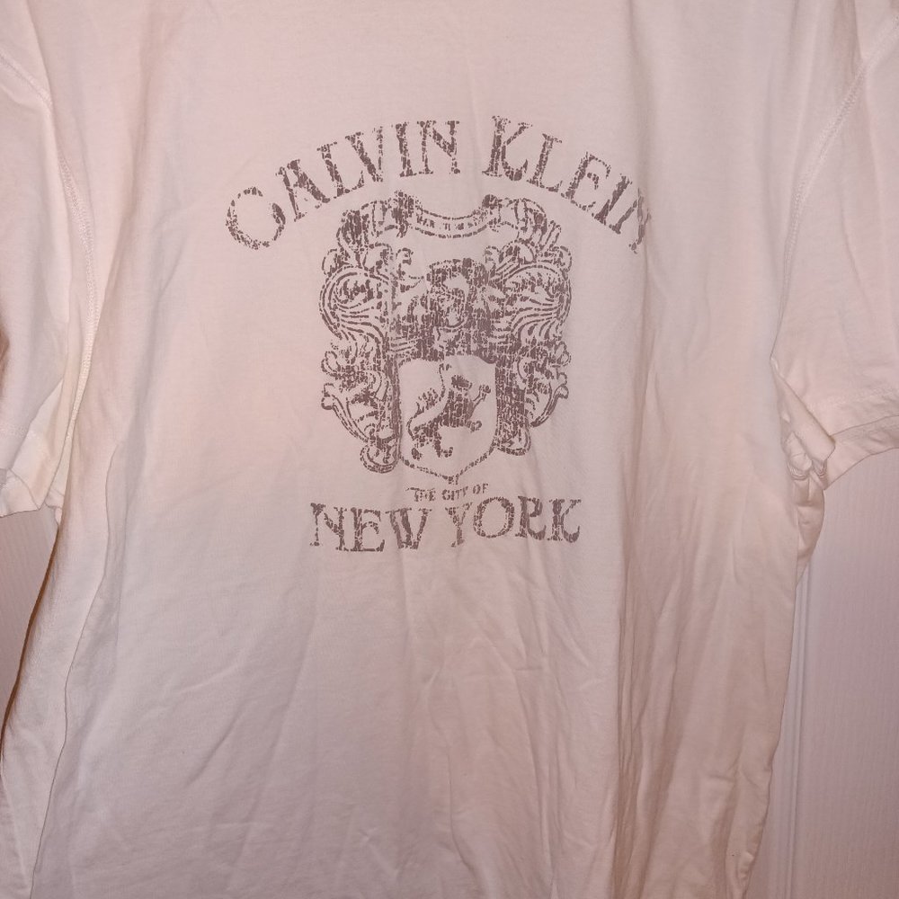 White Calvin Klein Tshirt